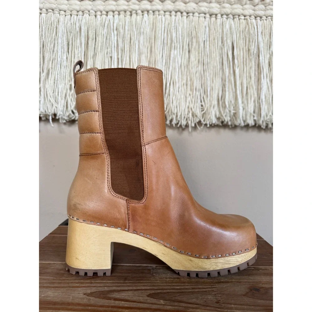 Free People MIA Justina Tan Leather Platform Block Heel Lug Sole Clog Boots Sz 9